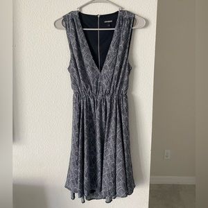 Women’s Express dress
